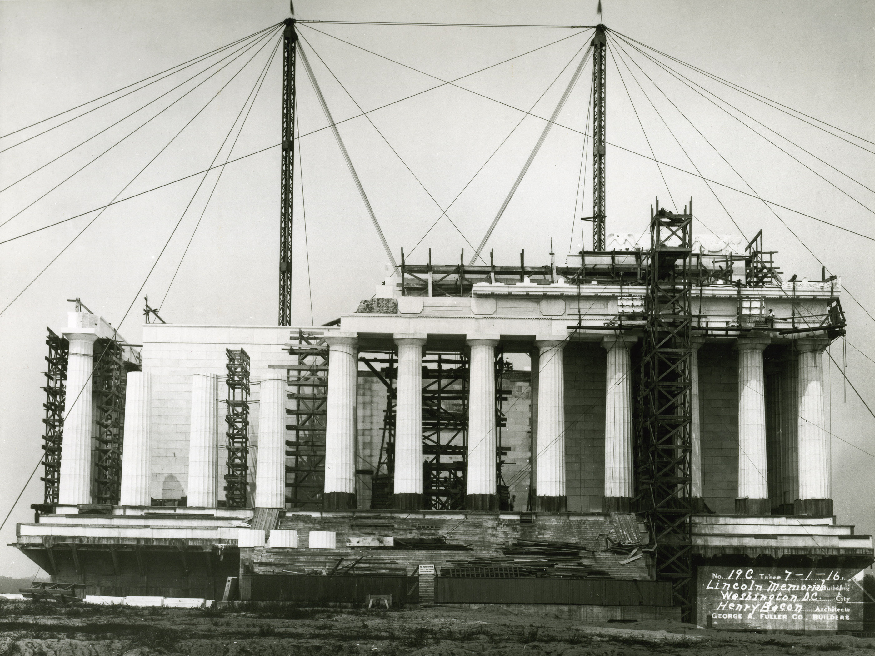 Lincoln Memorial building nearly complete, part of roof still missing